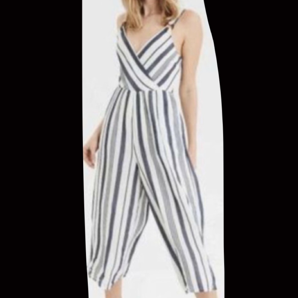 super cute american eagle pants romper
